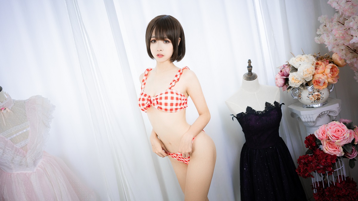 Momoko葵葵 作品资料合集[38套][持续更新]兼具颜值与才华的Cosplay女神